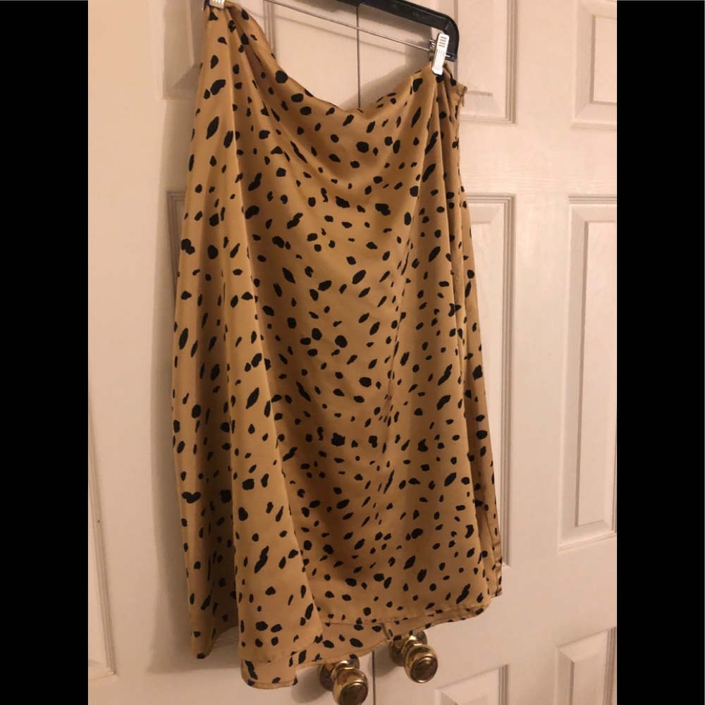 Plus Size, bias cut, leopard print MIDI SKIRT.